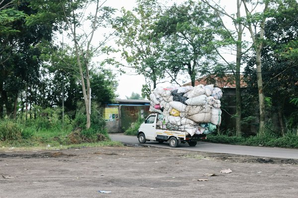 Wie kann man eine effiziente Abfalltrennung in einem kleinen Büro implementieren?